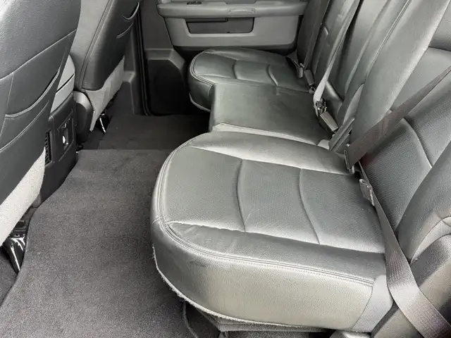 2018 Ram 1500 Big Horn Black Package Crew Cab 4X4 EcoDiesel - Photo 31