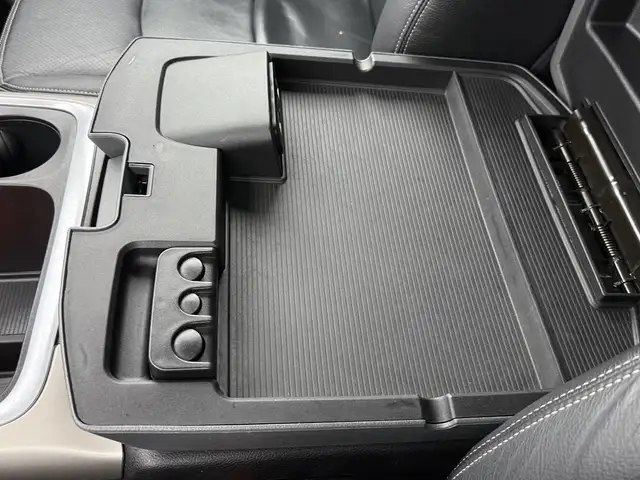 2018 Ram 1500 Big Horn Black Package Crew Cab 4X4 EcoDiesel - Photo 52