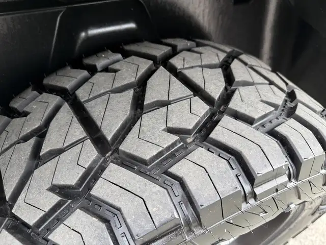 2018 Ram 1500 Big Horn Black Package Crew Cab 4X4 EcoDiesel - Photo 76