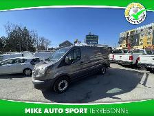 Ford Transit Cargo Van T-150 toit bas 130 po 2015
