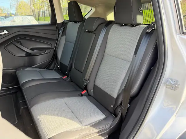 2017 Ford Escape 4WD 4dr SE - Photo 15