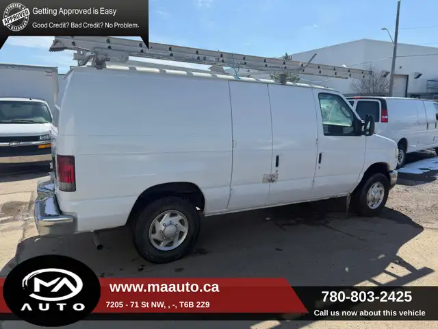 2013 Ford Econoline E-250 - Shelving and Ladder Rack Included - Photo 4