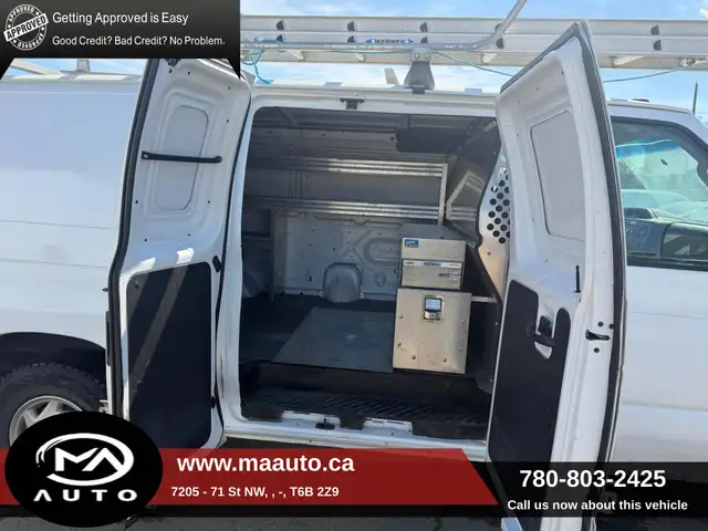 2013 Ford Econoline E-250 - Shelving and Ladder Rack Included - Photo 7