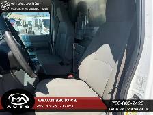 2013 Ford Econoline E-250 - Shelving and Ladder Rack Included - Photo 12