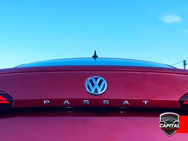 2021 Volkswagen Passat Highline - Photo 6