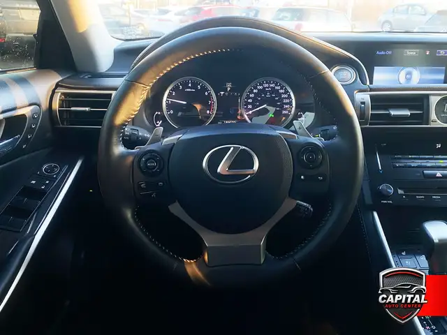 2014 Lexus IS 250 - Photo 12
