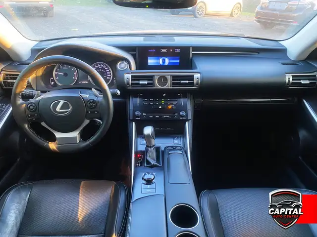 2014 Lexus IS 250 - Photo 14