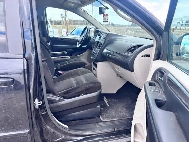 2016 Dodge Grand Caravan 4dr Wgn SXT - Photo 14