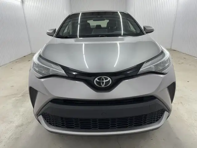 Toyota C-HR LE 2020 à vendre - Photo 4