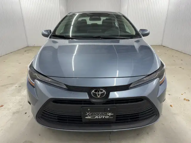 Toyota Corolla Le A/c Caméra 2023 à vendre - Photo 2