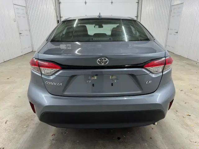 Toyota Corolla Le A/c Caméra 2023 à vendre - Photo 7