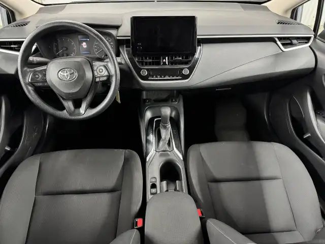 Toyota Corolla Le A/c Caméra 2023 à vendre - Photo 20