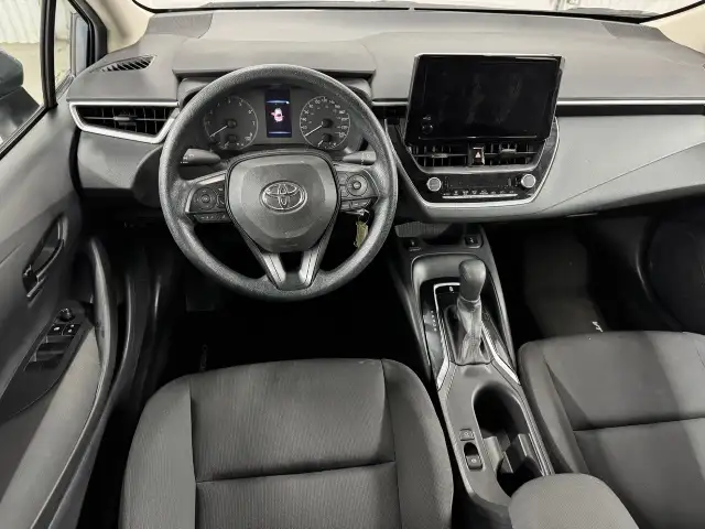 Toyota Corolla Le A/c Caméra 2023 à vendre - Photo 21
