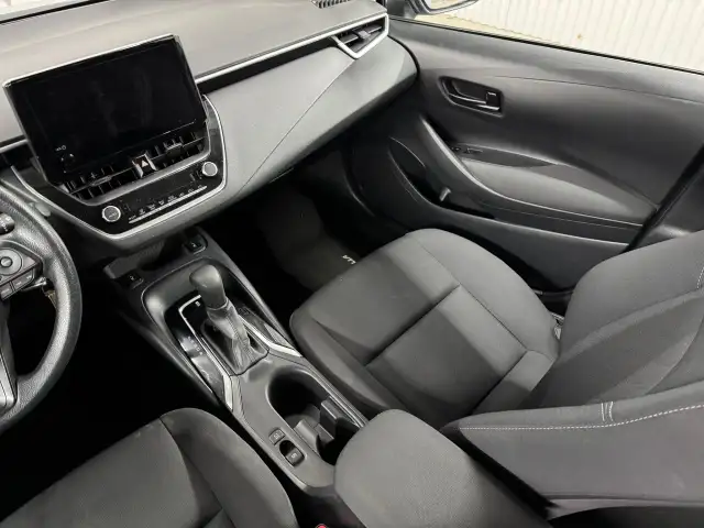 Toyota Corolla Le A/c Caméra 2023 à vendre - Photo 22