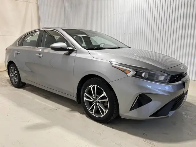 KIA Forte EX IVT 2023 à vendre - Photo 5