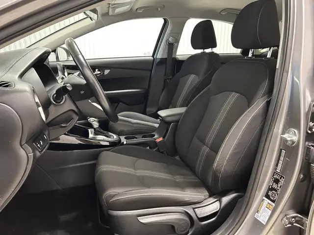 KIA Forte EX IVT 2023 à vendre - Photo 13
