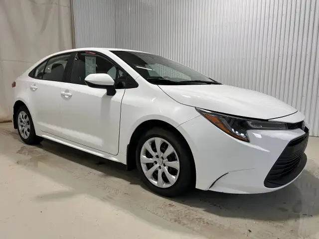 Toyota Corolla Le Bluetooth Sièges 2023 à vendre - Photo 4