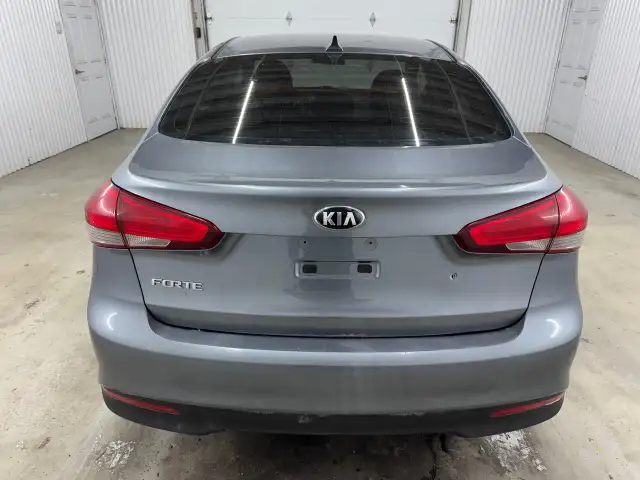 Kia Forte LX 2017 à vendre - Photo 7