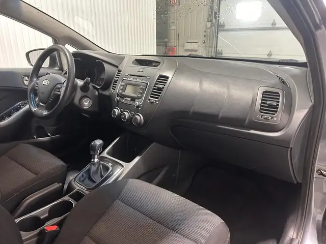 Kia Forte LX 2017 à vendre - Photo 20