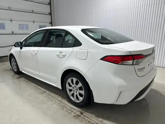 Toyota Corolla Le Bluetooth Sièges 2021 à vendre - Photo 7