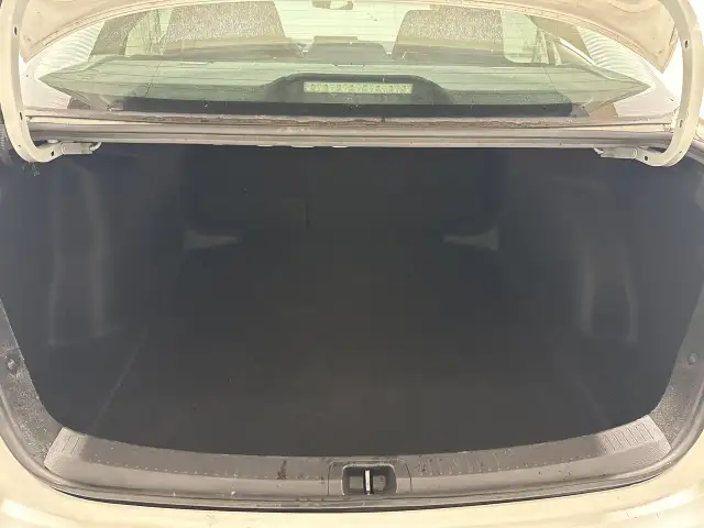 Toyota Corolla Le Bluetooth Sièges 2021 à vendre - Photo 8