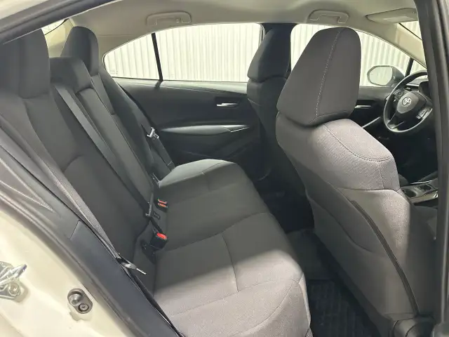 Toyota Corolla Le Bluetooth Sièges 2021 à vendre - Photo 11