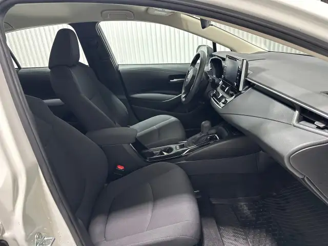 Toyota Corolla Le Bluetooth Sièges 2021 à vendre - Photo 13