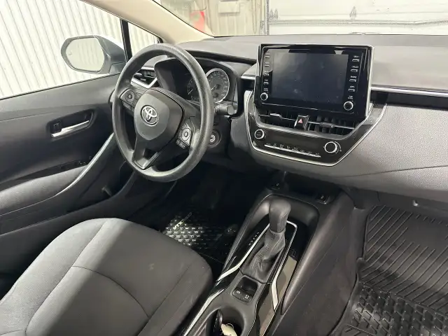 Toyota Corolla Le Bluetooth Sièges 2021 à vendre - Photo 14