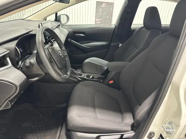 Toyota Corolla Le Bluetooth Sièges 2021 à vendre - Photo 16