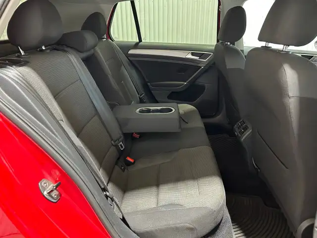 Volkswagen Golf Trendline Gar 2017 à vendre - Photo 16