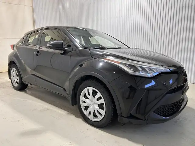 Toyota C-HR LE TA 2021 à vendre - Photo 5