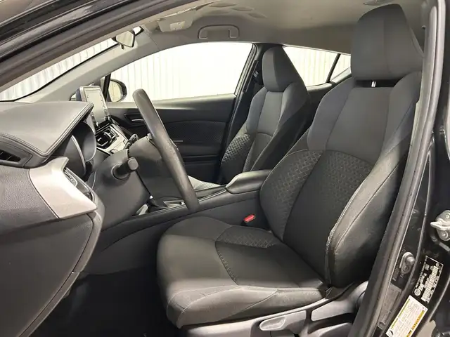 Toyota C-HR LE TA 2021 à vendre - Photo 13