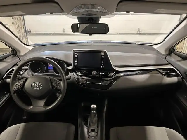 Toyota C-HR LE TA 2021 à vendre - Photo 15
