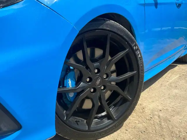 2017 Ford Focus RS RS|Nitrous Blue|Turbo AWD - Photo 2