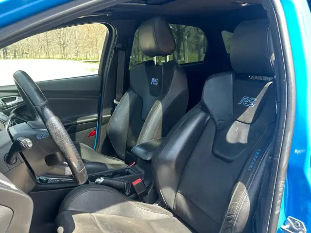 2017 Ford Focus RS RS|Nitrous Blue|Turbo AWD - Photo 12