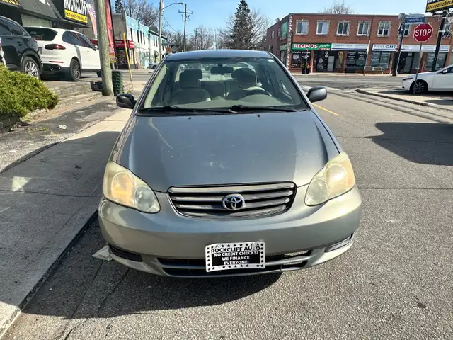 2004 Toyota Corolla CE - Photo 7