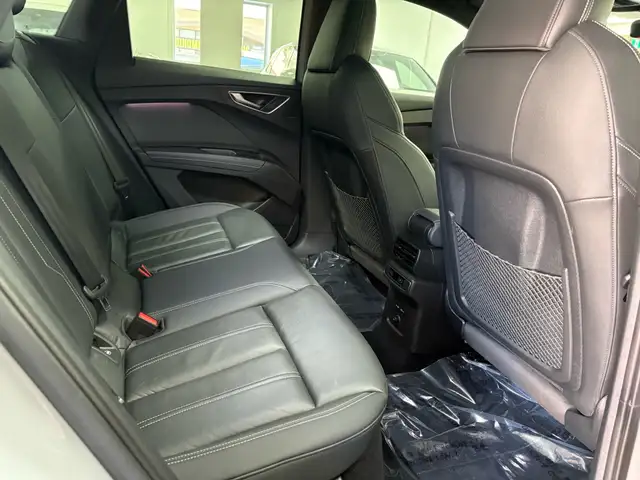 2023 Audi Q4 e-tron 50 quattro S Line - Photo 19