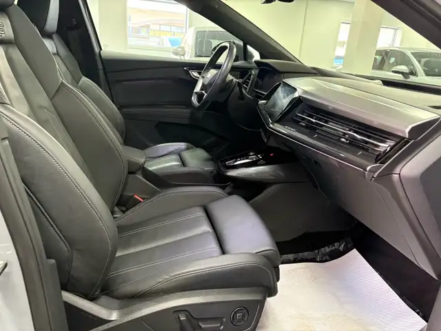 2023 Audi Q4 e-tron 50 quattro S Line - Photo 20