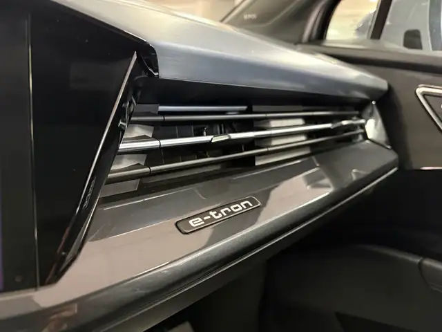 2023 Audi Q4 e-tron 50 quattro S Line - Photo 31