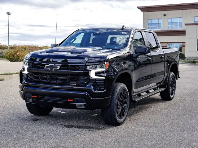 2026 Chevrolet Silverado 1500 LT Trail Boss - Photo 4
