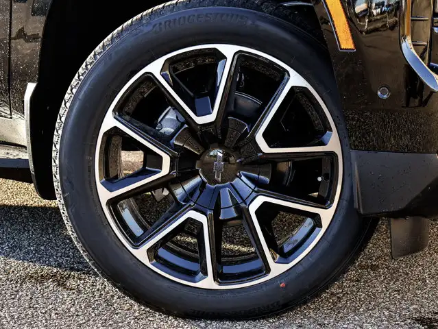 2026 Chevrolet Tahoe RST - Photo 6