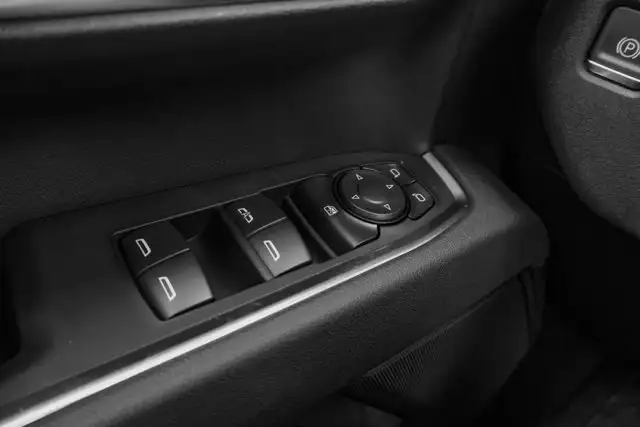 2026 GMC Sierra 3500HD SLE - Photo 16