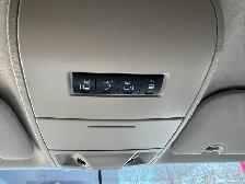 2015 Chrysler Town & Country Touring L - Photo 12