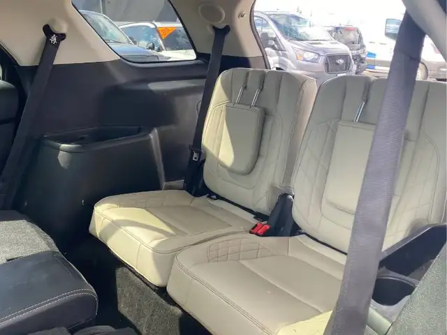 2017 Ford Explorer Platinum - Photo 9