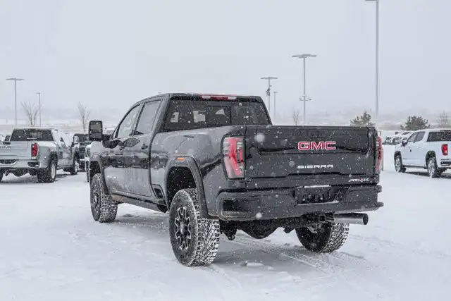 2026 GMC Sierra 2500HD AT4X | Fuel Wheels | Toyo Tires - Photo 6