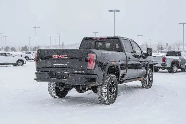 2026 GMC Sierra 2500HD AT4X | Fuel Wheels | Toyo Tires - Photo 9