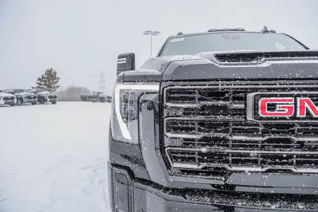 2026 GMC Sierra 2500HD AT4X | Fuel Wheels | Toyo Tires - Photo 11