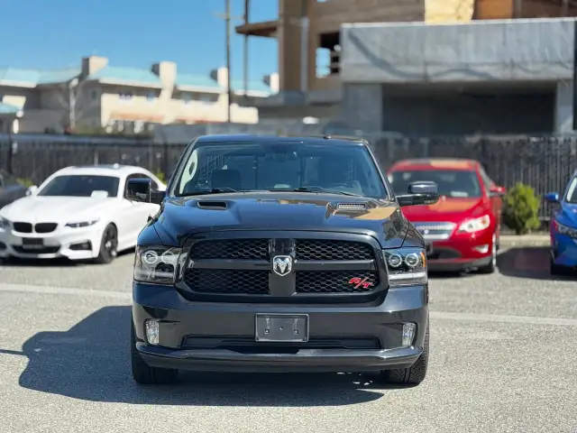 2015 RAM 1500 - Photo 2