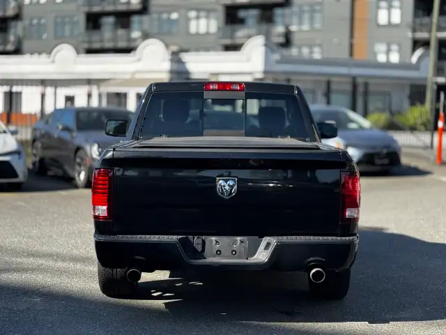 2015 RAM 1500 - Photo 5