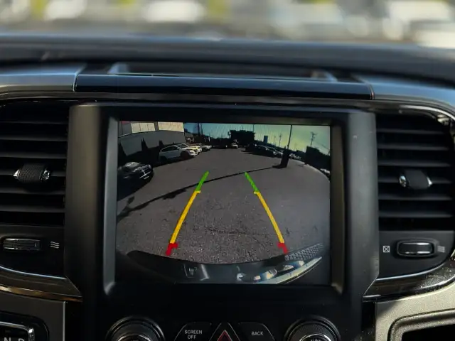 2015 RAM 1500 - Photo 17